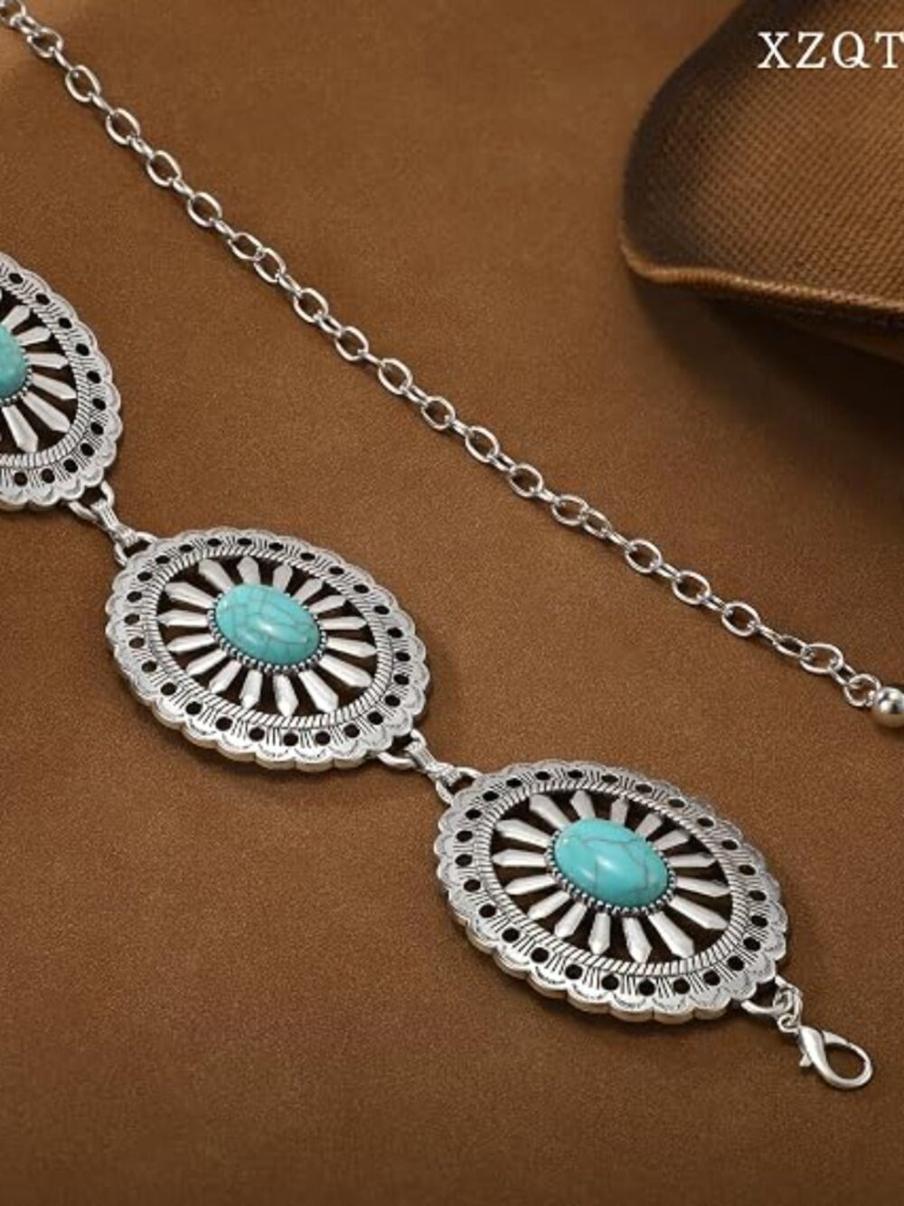 Western Concho Chain Belts for Women Cowgirl Silver/Gold Metal Waist Belt for Dr - Picture 3 of 4